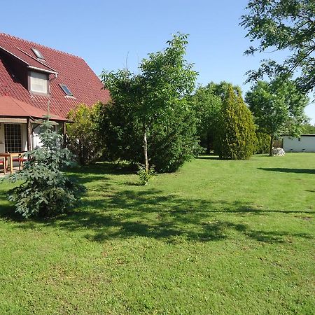 Deutsches Haus Hotel Szabadkigyos Luaran gambar